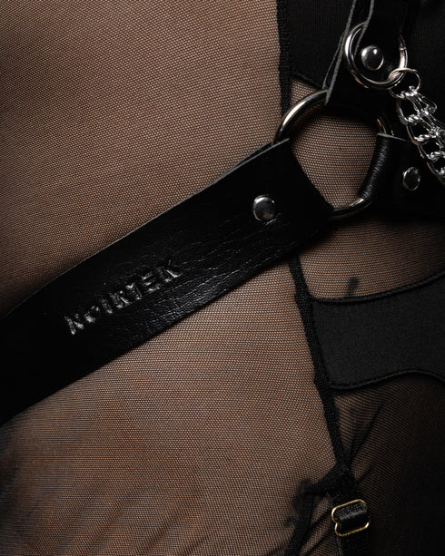 NØIRTEK – “CAGE GODDESS” Chain Harness